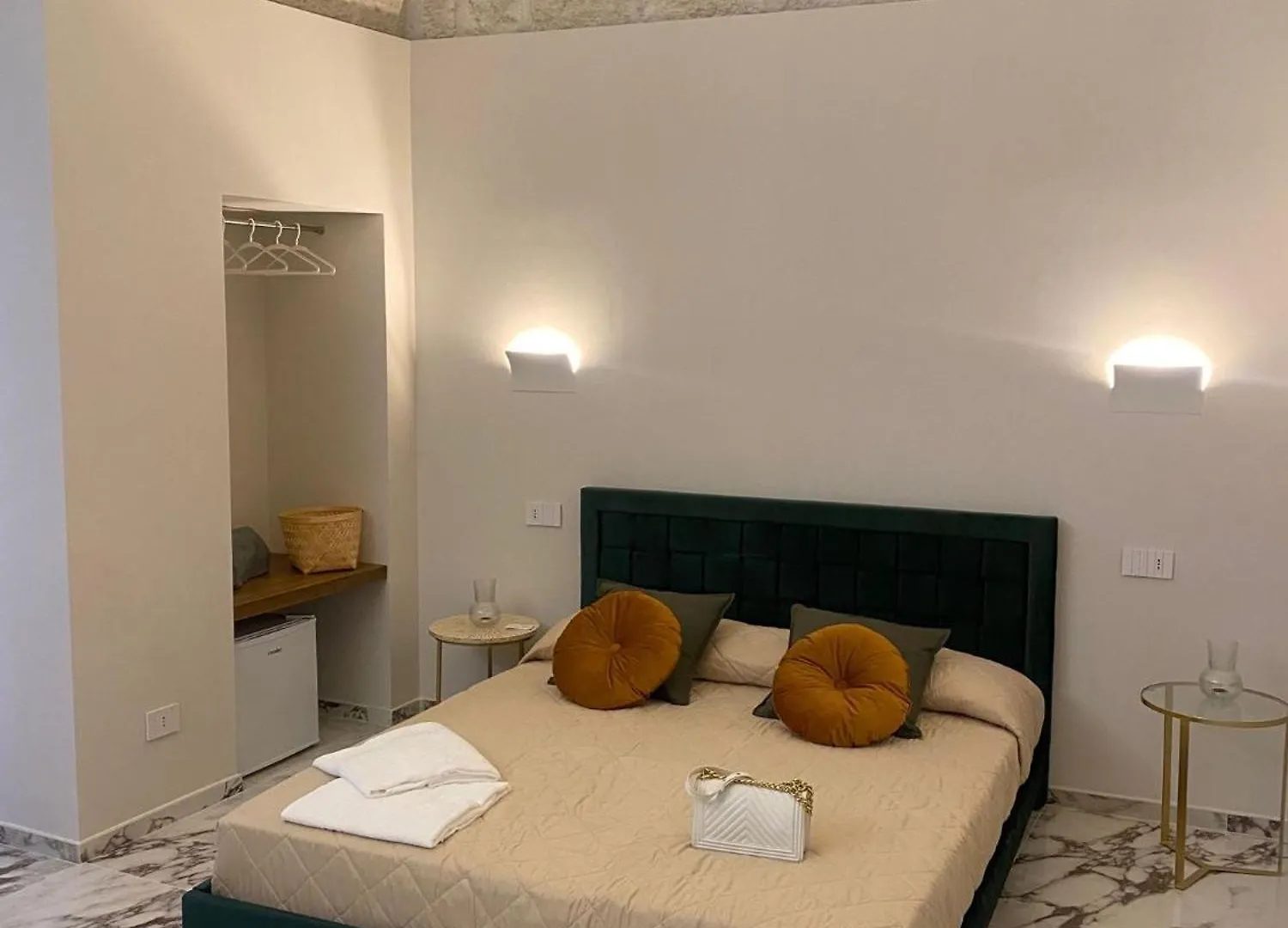 Hotel Amare Bari Affittacamere